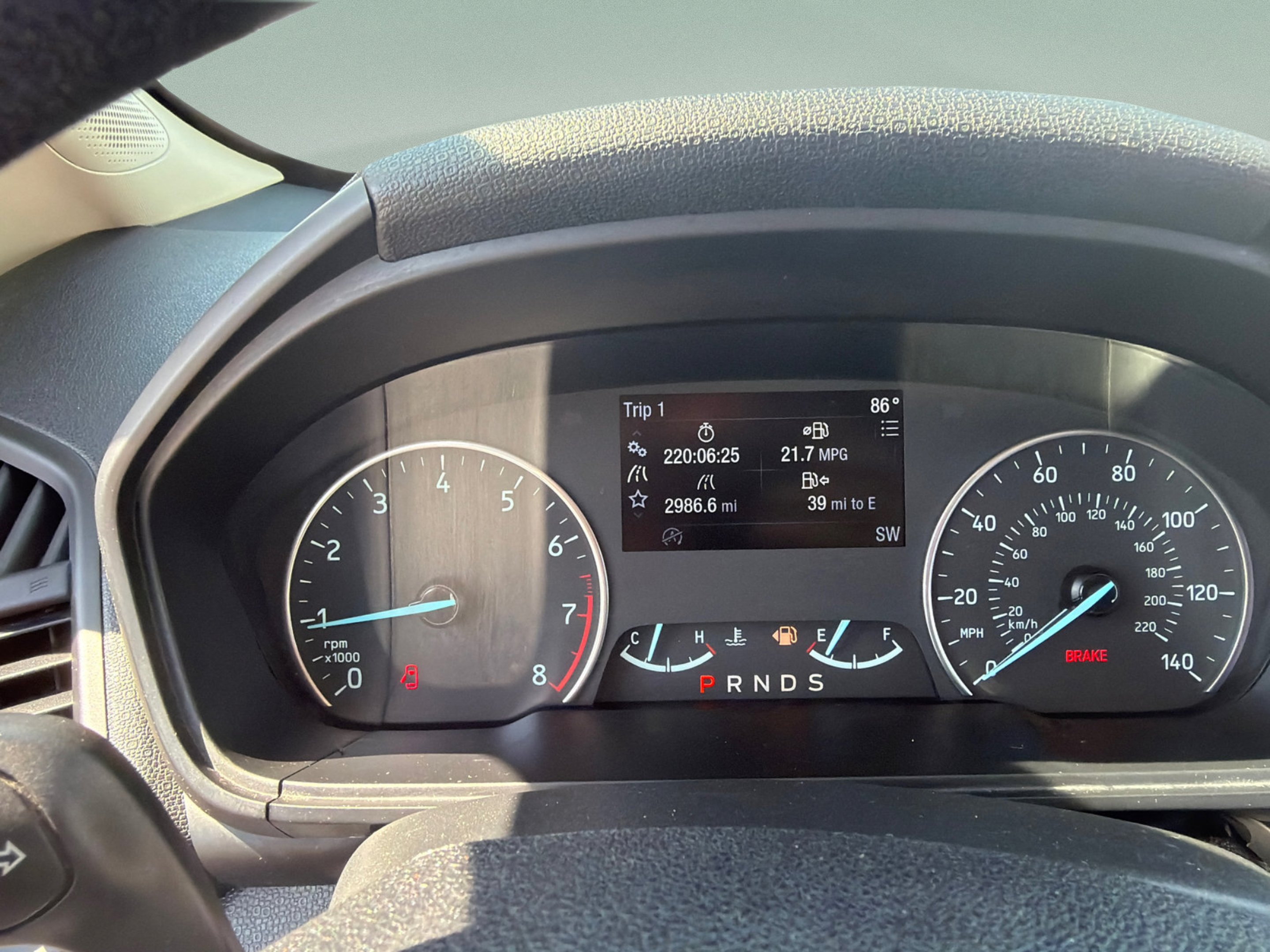 Used 2021 Shadow Black Ford SE image 22