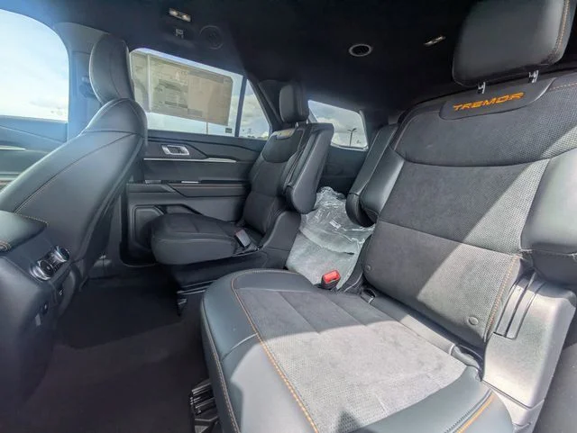 New 2026 Star White Metallic Tri-Coat Ford Tremor® image 14