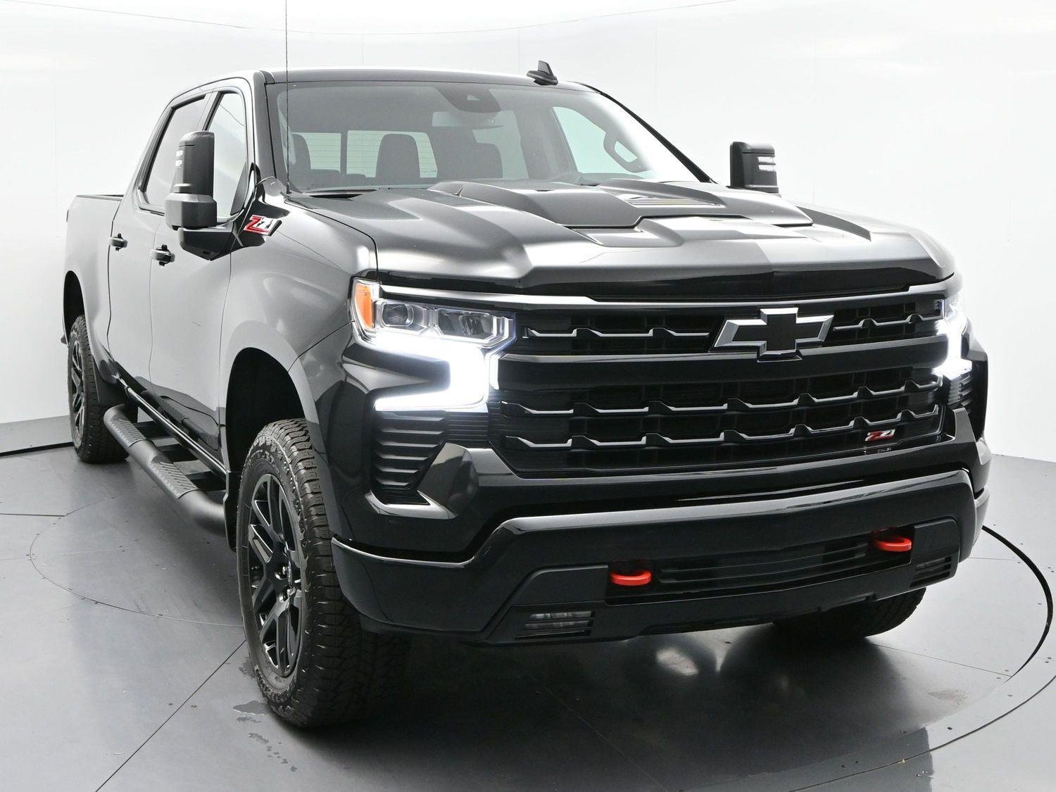 Used 2026 Black Chevrolet LT Trail Boss image 2