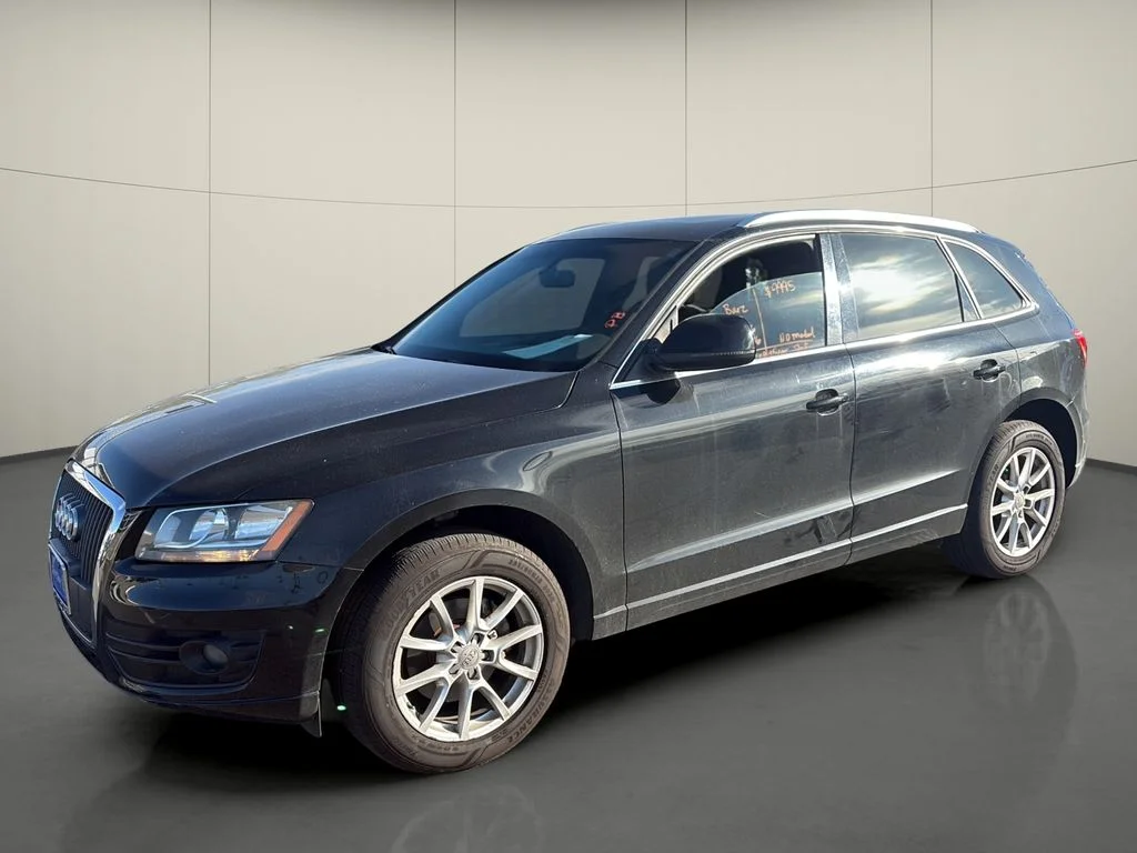 Used 2011  Audi 2.0T Premium image 3