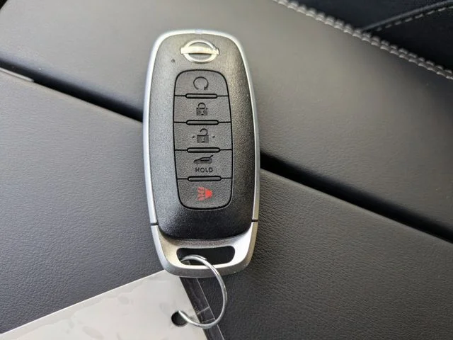 New 2026 Everest White Pearl TriCoat Nissan SV image 30