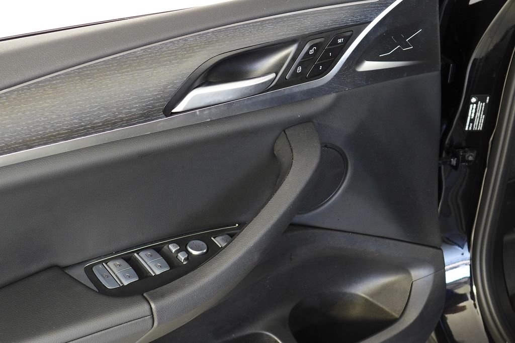 Used 2023 Jet Black BMW sDrive30i image 12