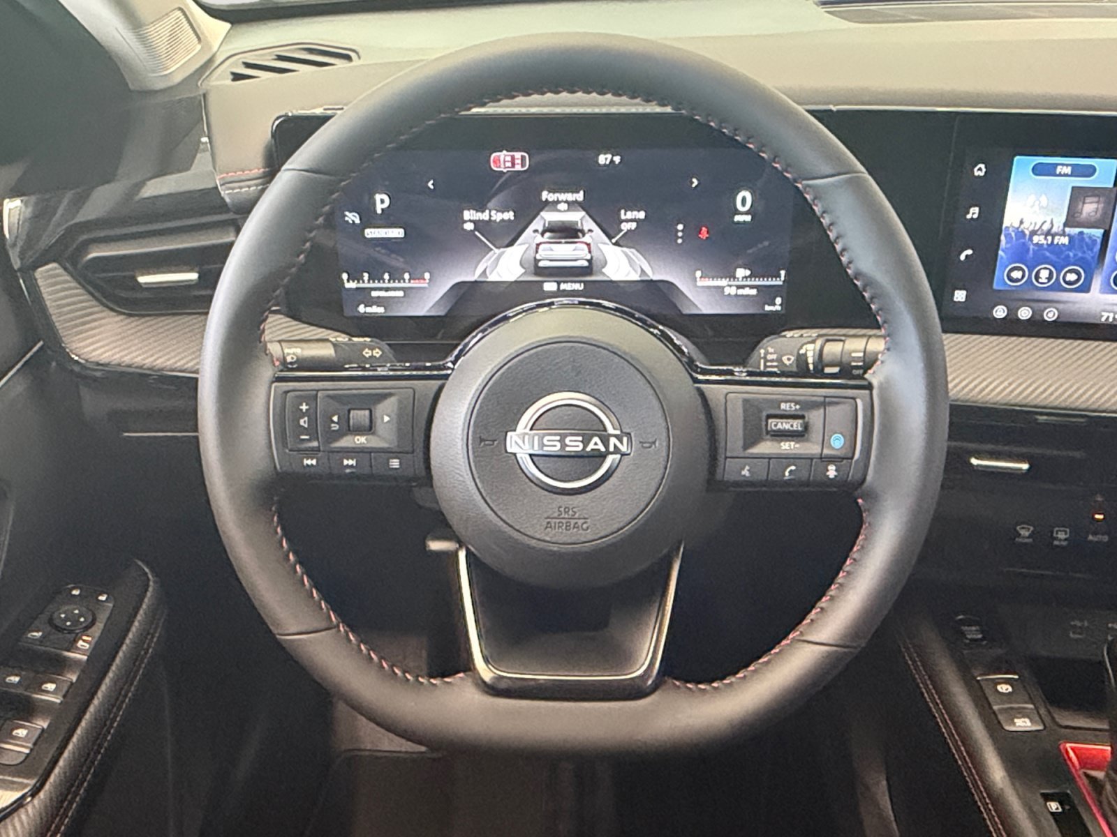 New 2027 Canyon Bronze Metallic Nissan SR image 2