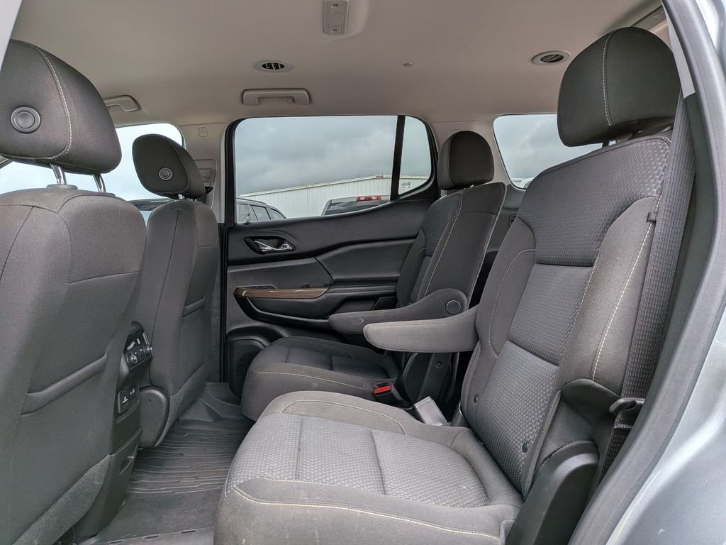 Used 2023 Silver GMC SLE image 25