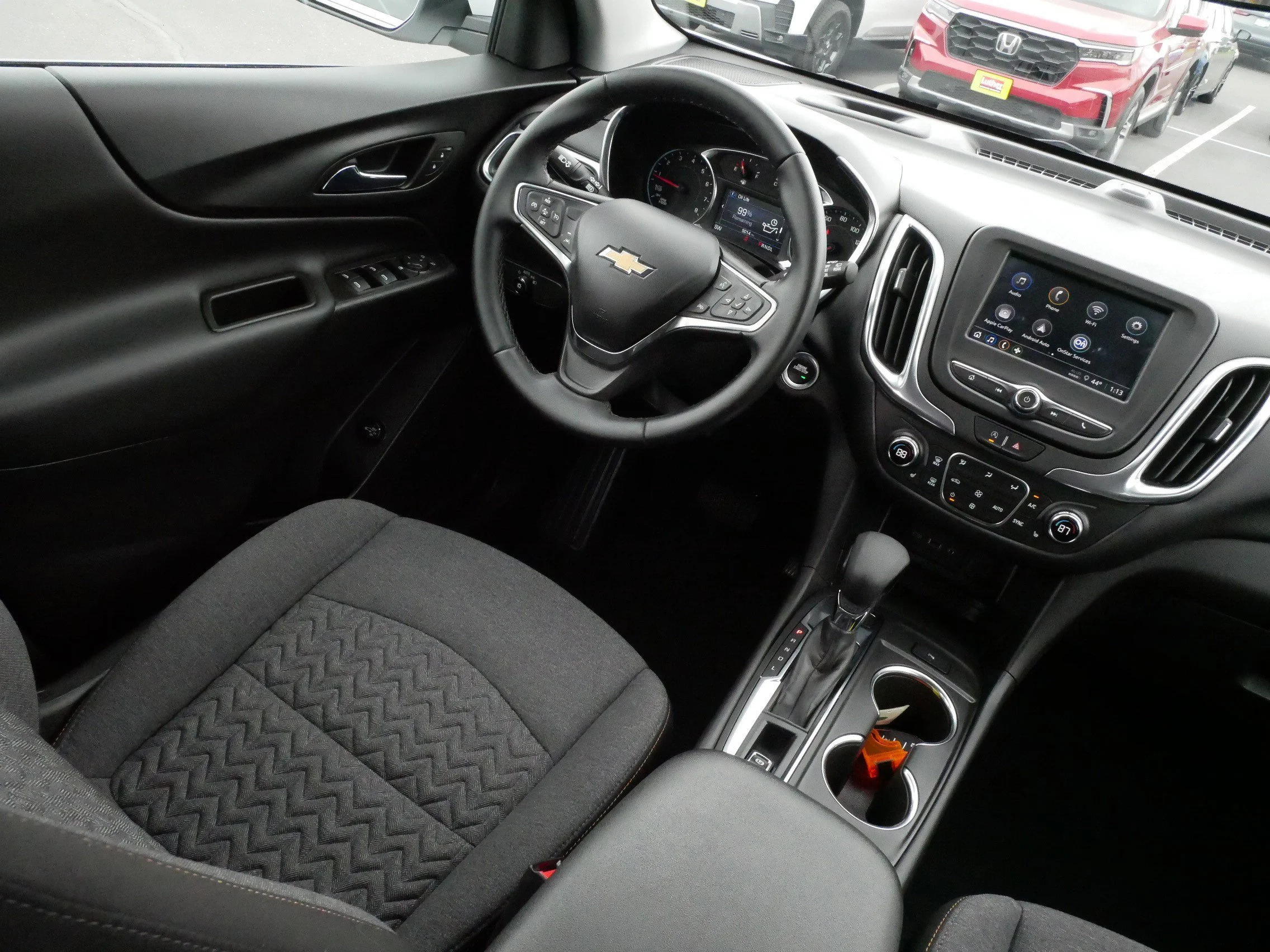 Used 2024 Summit White Chevrolet LT image 9