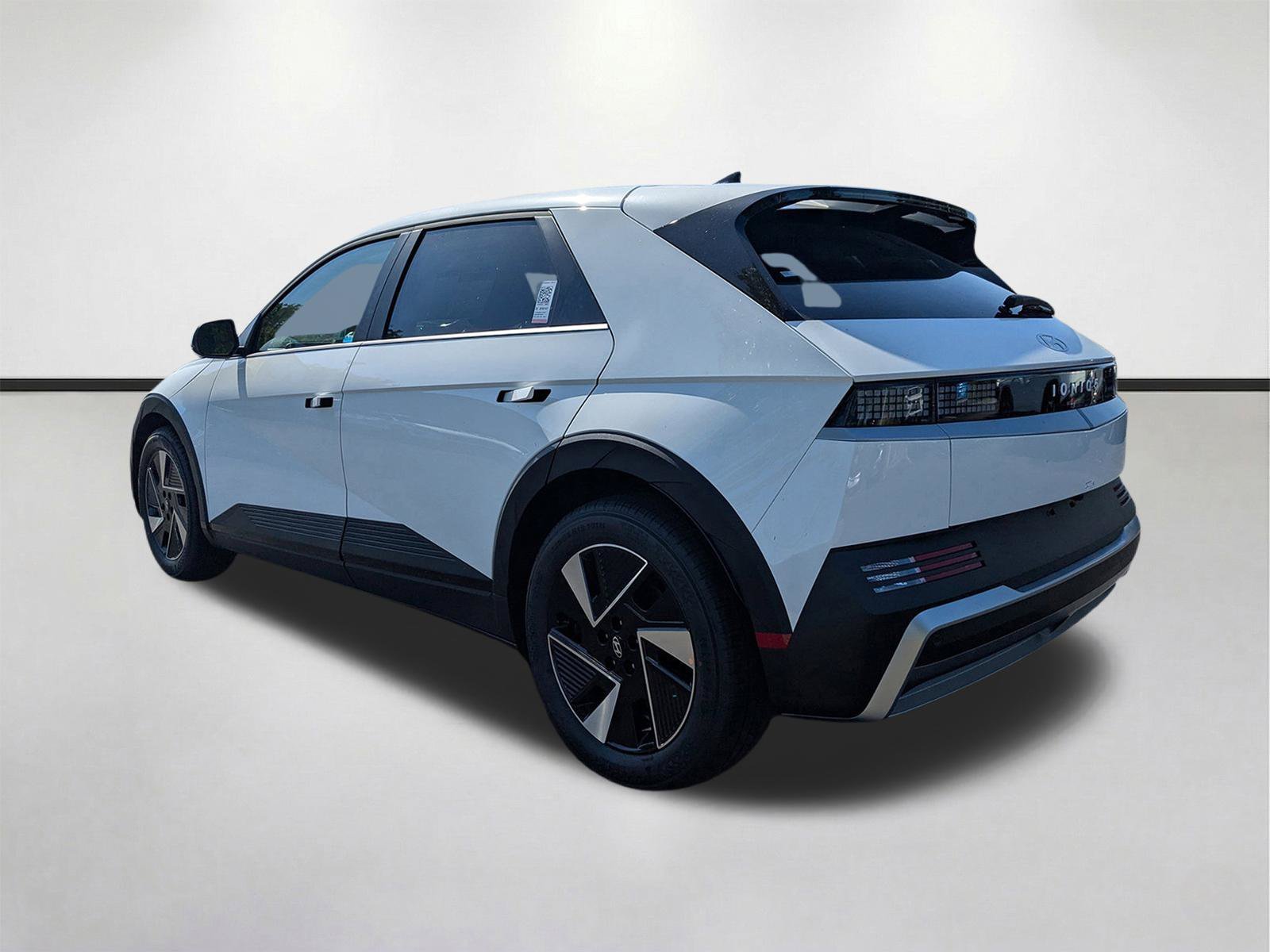 2025 Hyundai IONIQ 5 SE - Photo 36