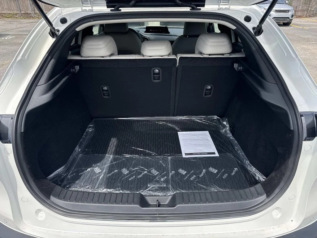 New  White Mazda 2.5 S Preferred image 7