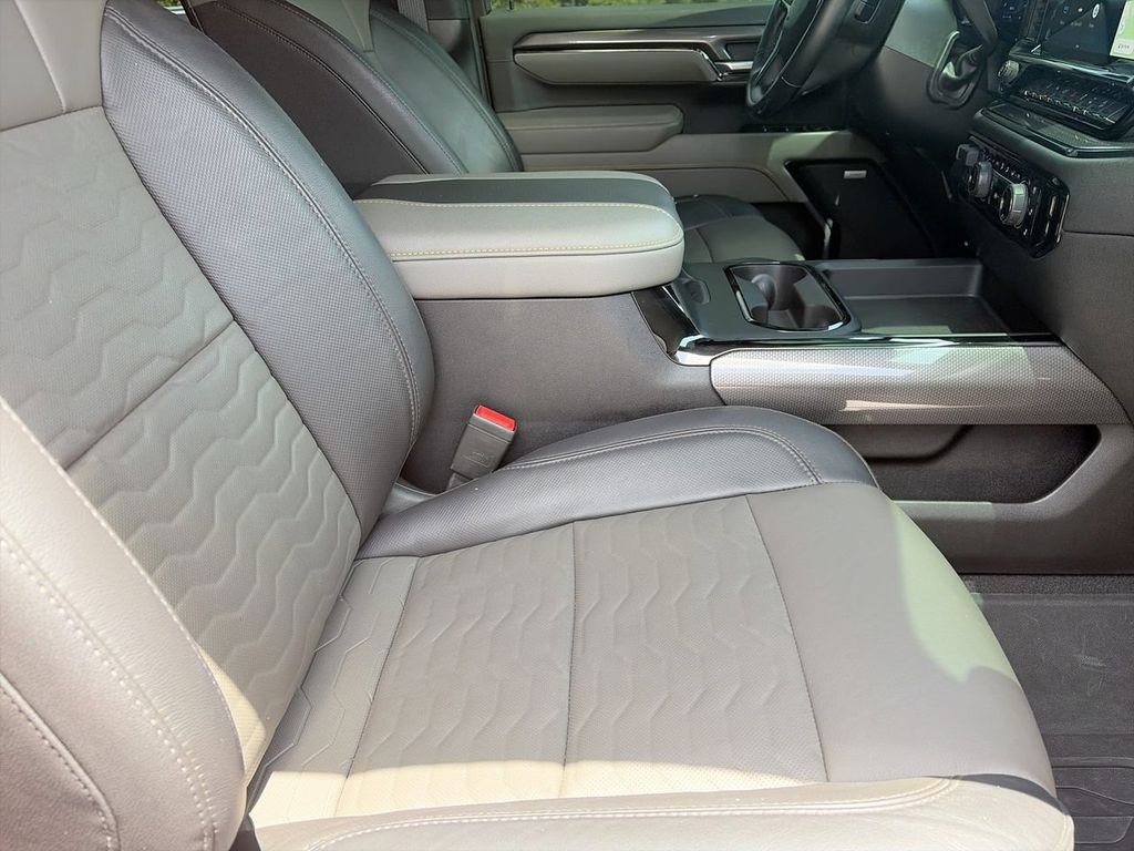 Used 2025 Red Chevrolet ZR2 image 8