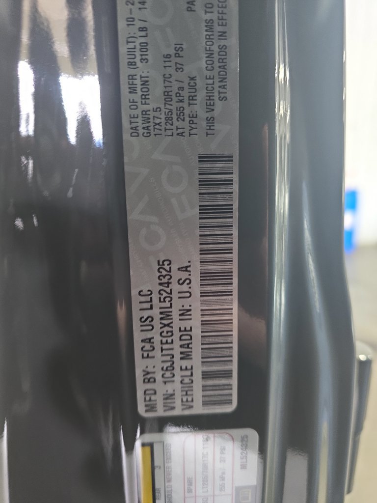 Used 2021 Gray Jeep Mojave image 24