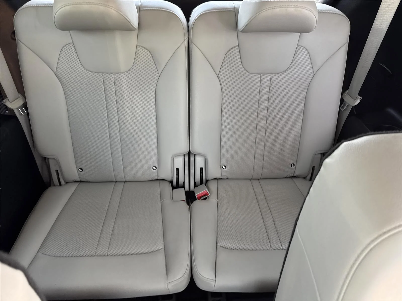 Used 2022 Steel Gray Kia SX Prestige image 34