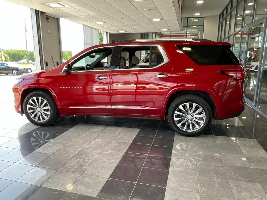 Used 2023 Red Chevrolet Premier image 4