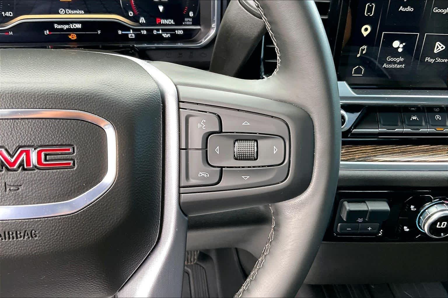 Used 2025 Sterling Metallic GMC Elevation image 21