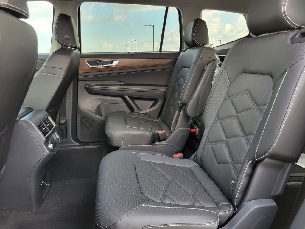 New 2026 Gray Volkswagen SE w/Technology image 6