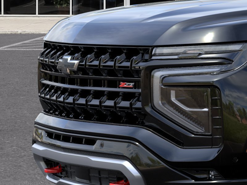 2027 Chevrolet Suburban Z71 - Photo 13