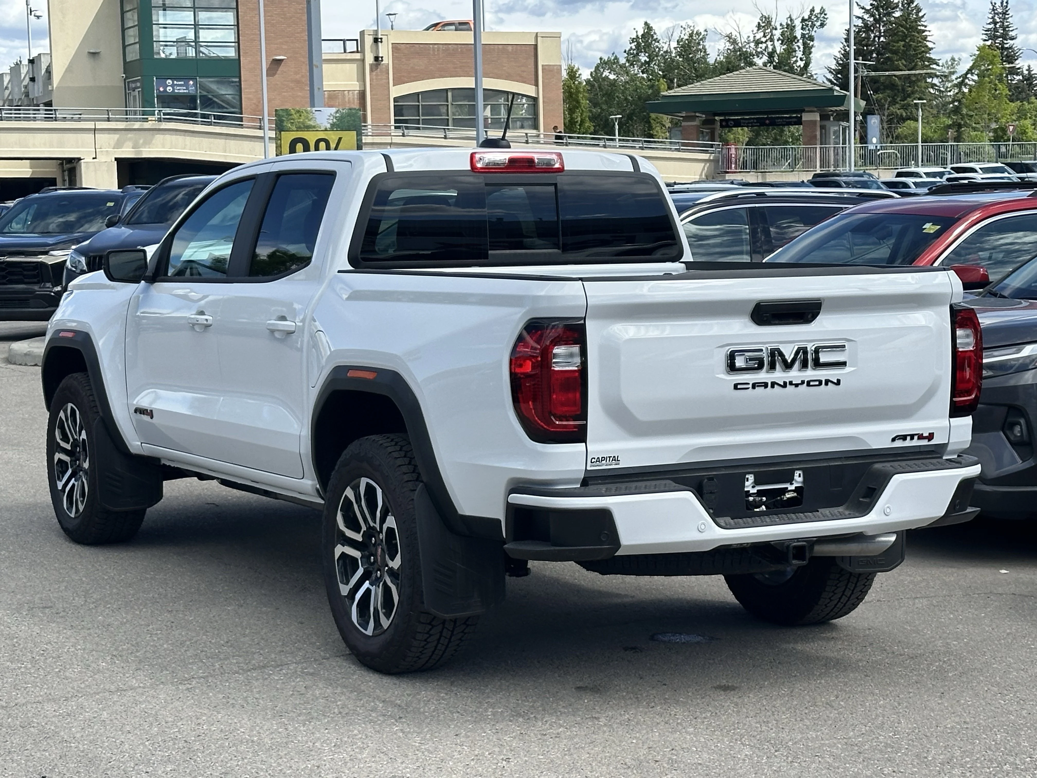 New 2026 Summit White GMC AT4 image 4