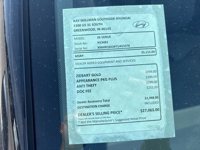 New 2026 Shimmering Silver Hyundai SEL image 2