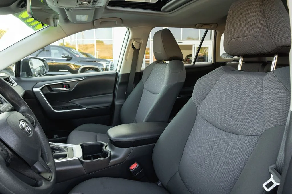 Used 2024 Ice Cap Toyota XLE image 11