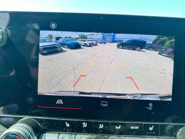 Used 2024 Black GMC AT4 image 17