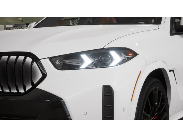 New 2027 White BMW X6 40i image 6