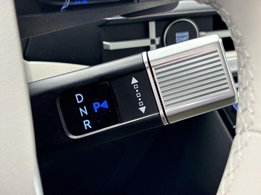 New 2026 Gray Hyundai SE image 20