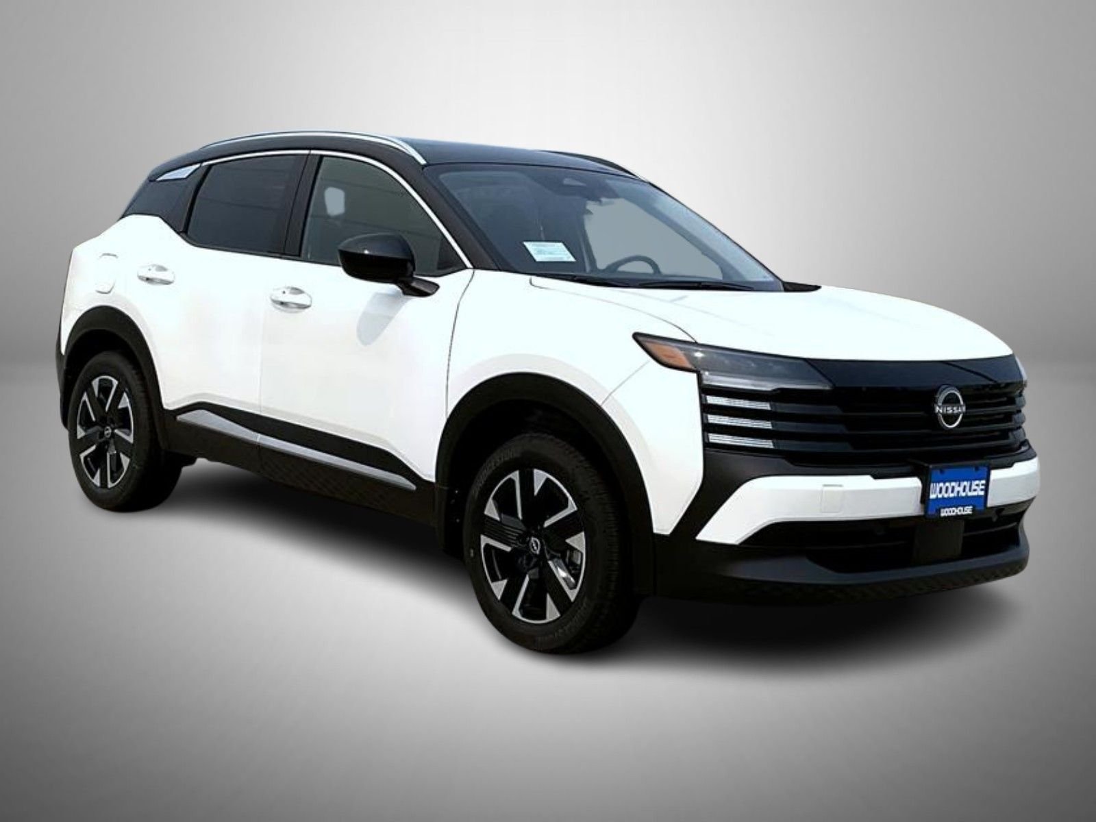 New 2026 Aspen White TriCoat / Super Black Two-tone Nissan SV image 3