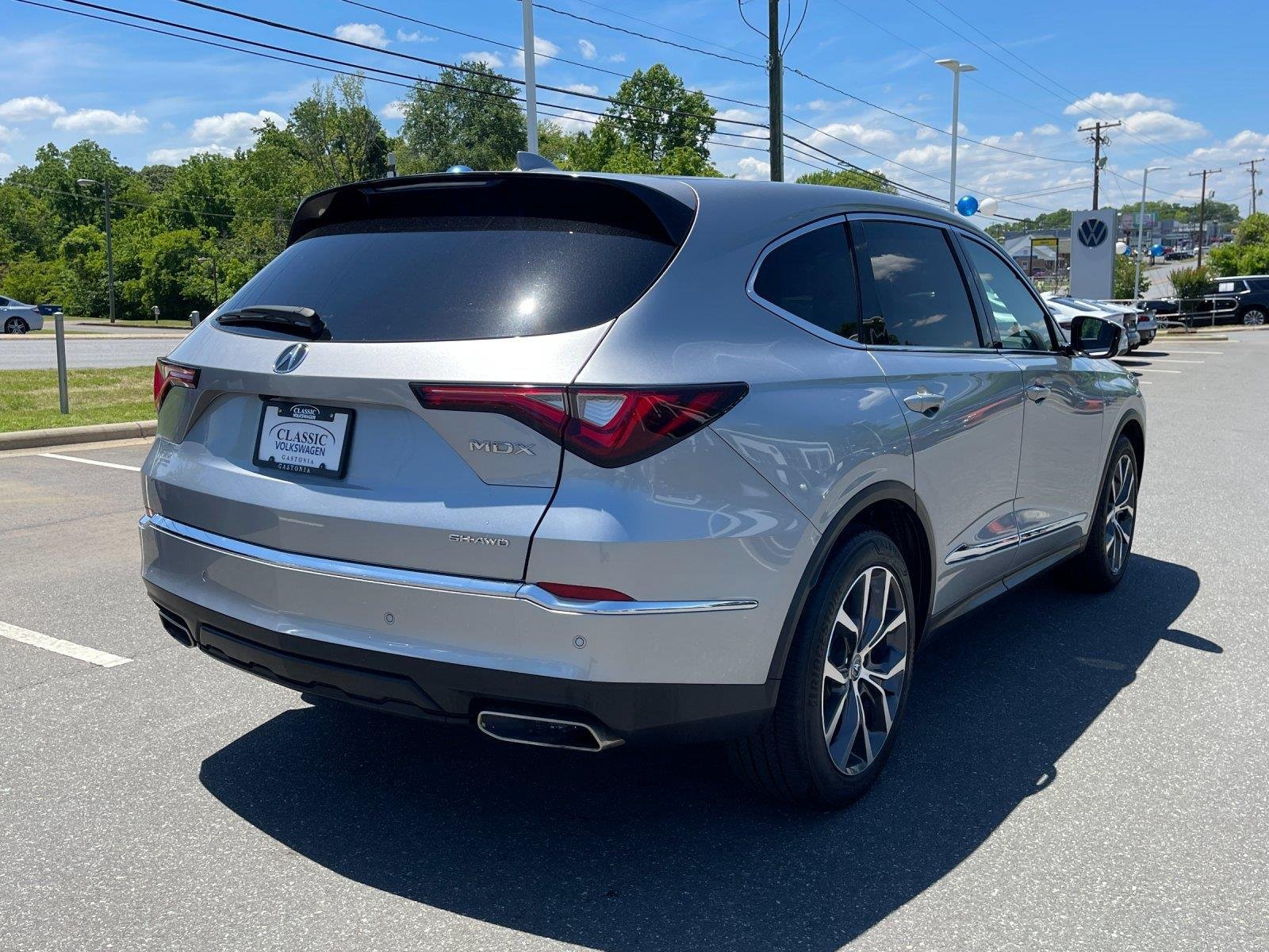 Used 2024 Lunar Silver Metallic Acura SH-AWD w/Tech image 5