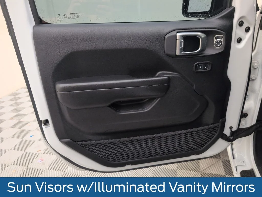 Certified Used 2019 White Jeep Sport S image 31