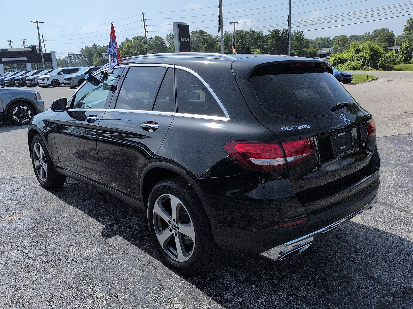 Used 2018 Black - 040 Mercedes-Benz 4MATIC® image 5