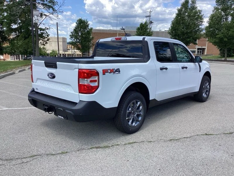 New 2026 White Ford XLT image 7