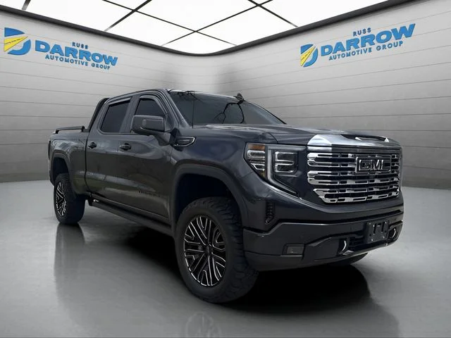 Used 2023 Silver GMC Denali image 7