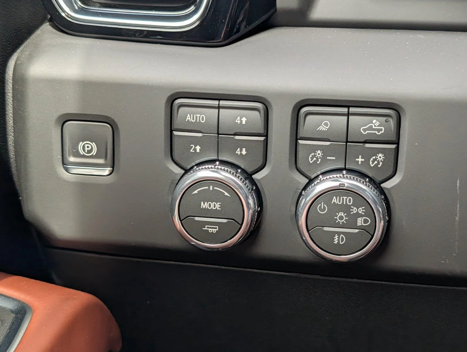 New 2026 Onyx Black GMC Denali Ultimate DRW image 27