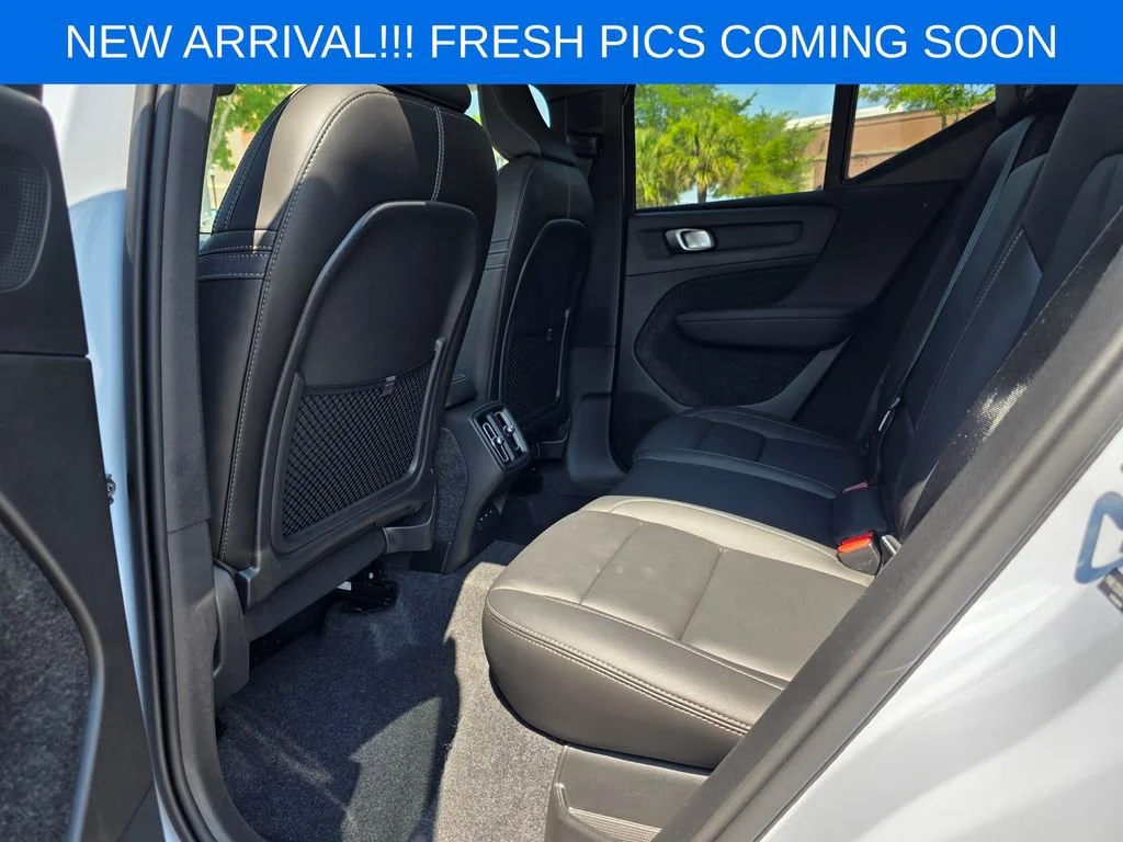 Used 2026  Volvo Plus image 14