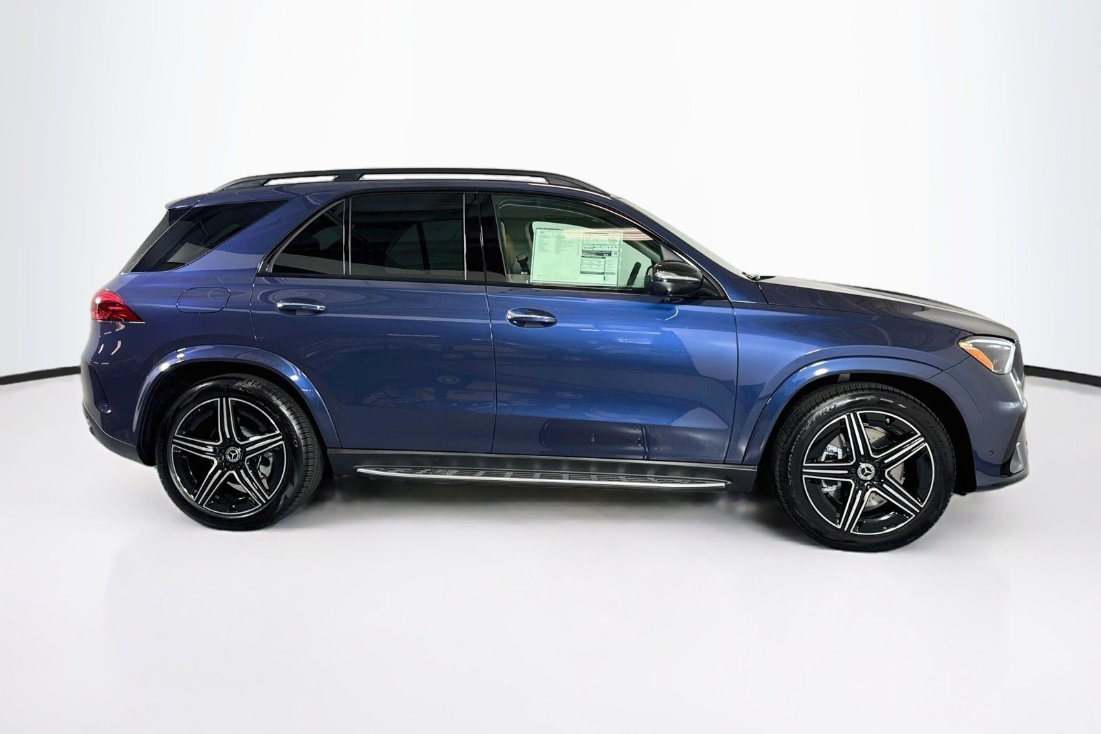 New 2026 Twilight Blue Metallic Mercedes-Benz GLE 450 image 4