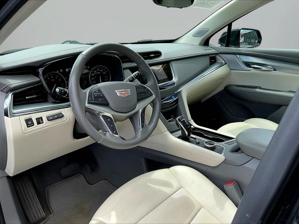 Used 2021 Black Cadillac Premium Luxury image 17