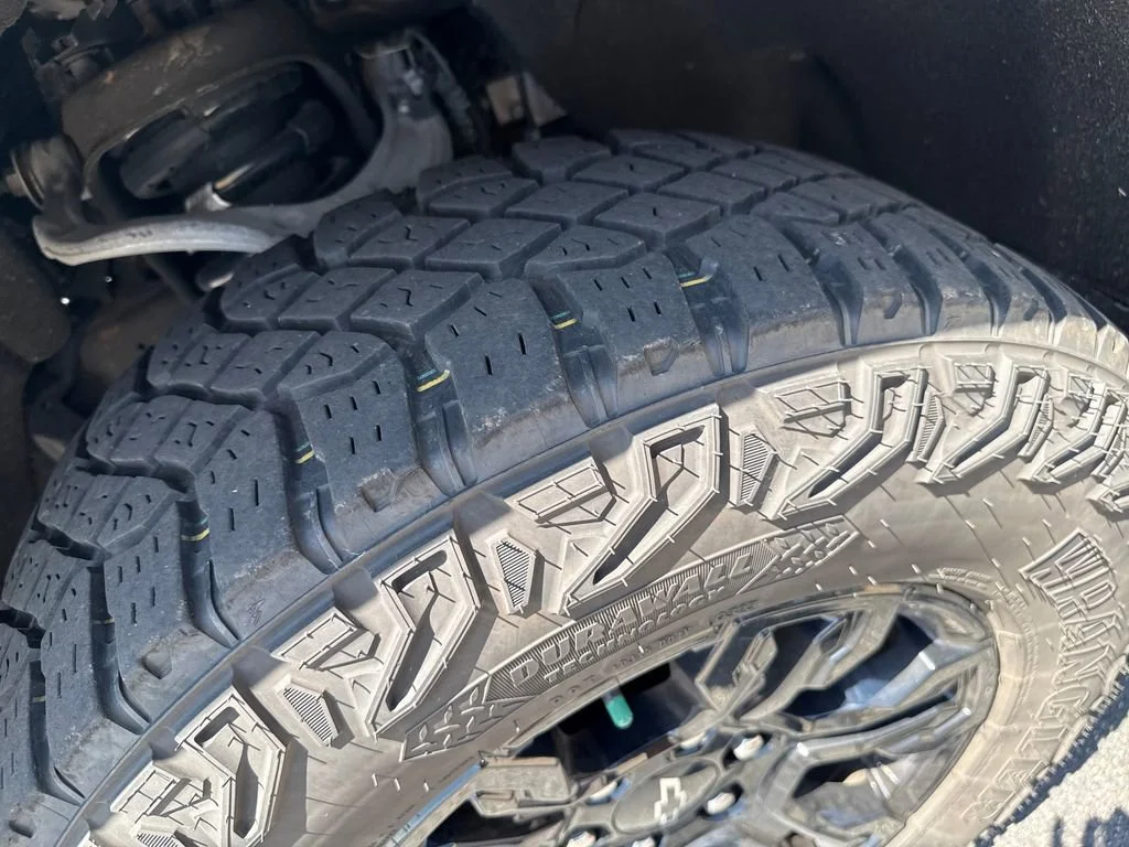 2023 Chevrolet Silverado 1500 ZR2 - Photo 32