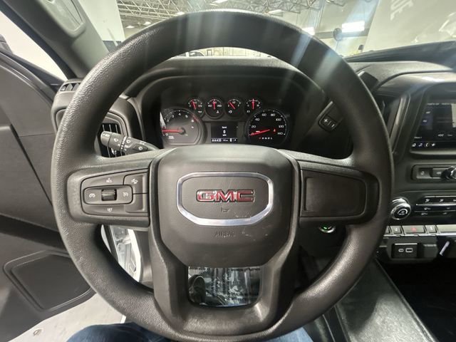 2025 GMC Sierra 3500 Chassis Cab Pro - Photo 11