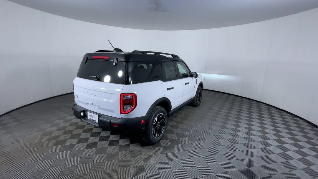 New 2026 Oxford White Ford Outer Banks image 8
