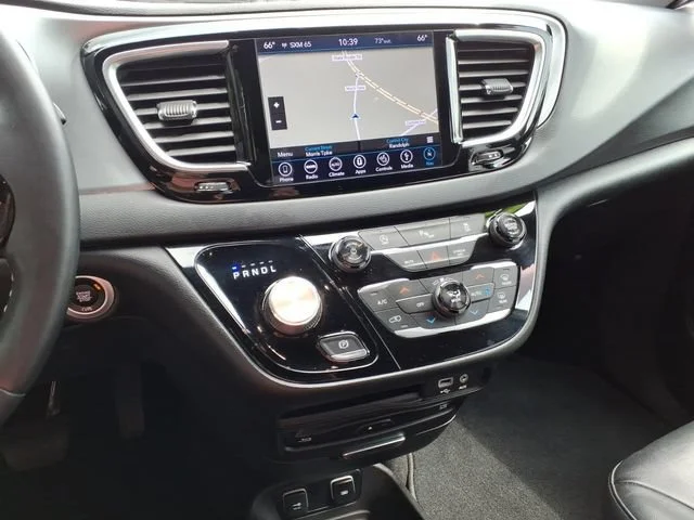 2018 Chrysler Pacifica Touring L Plus - Photo 8