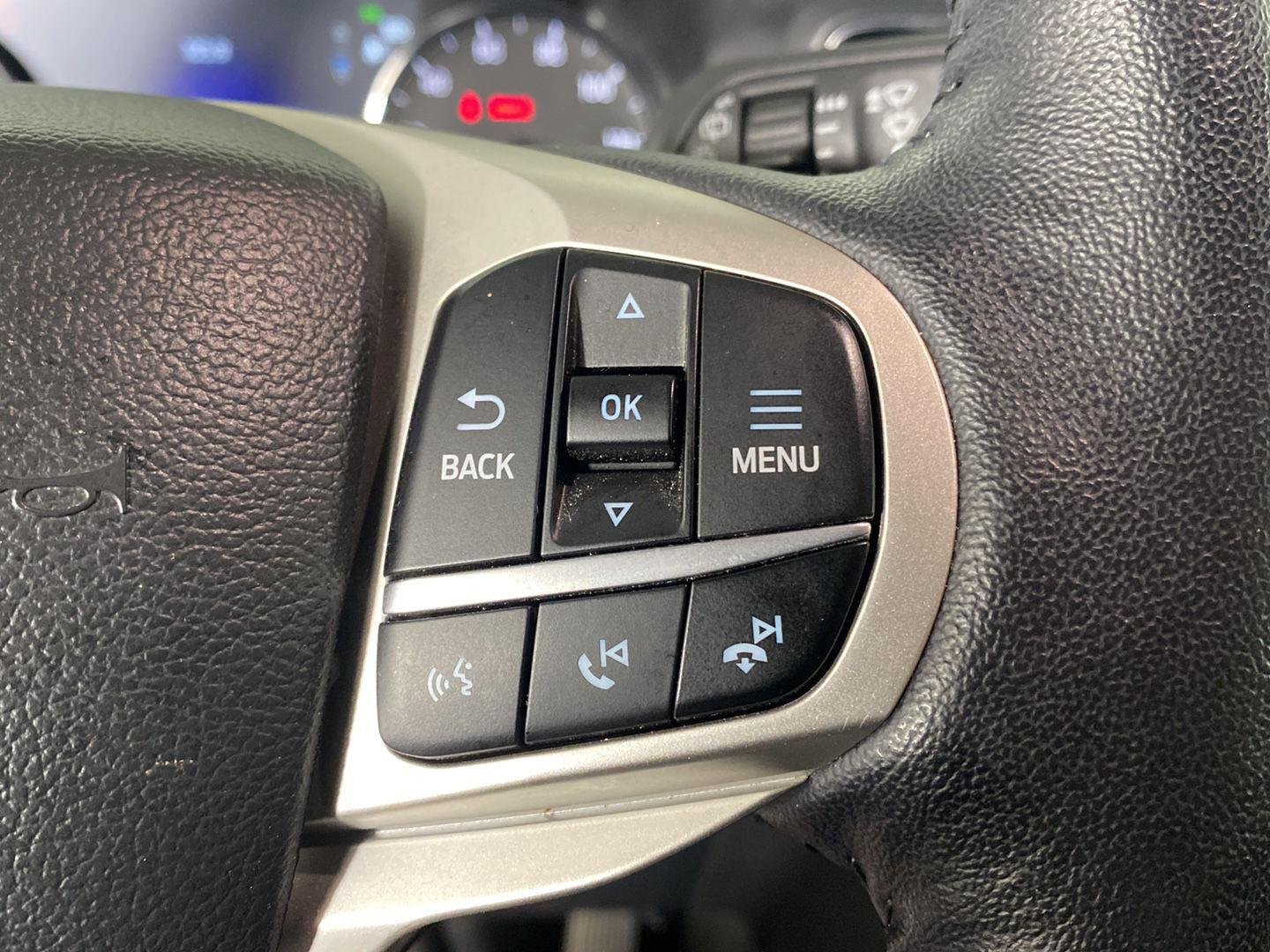 Used 2023 Silver Metallic Ford XLT image 10