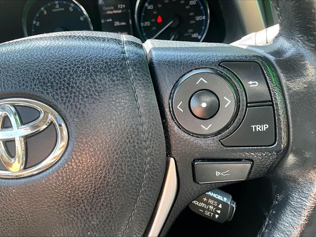Used 2018 Pearl Toyota Limited image 25