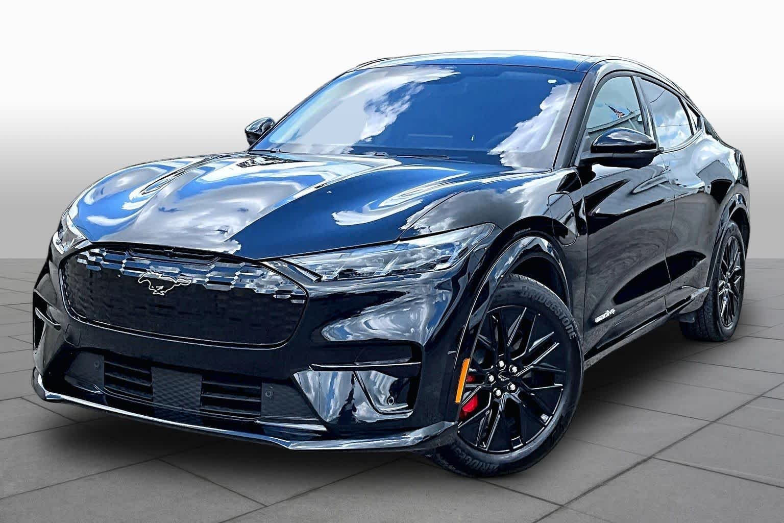 Certified Used 2025 Shadow Black Ford Premium image 34