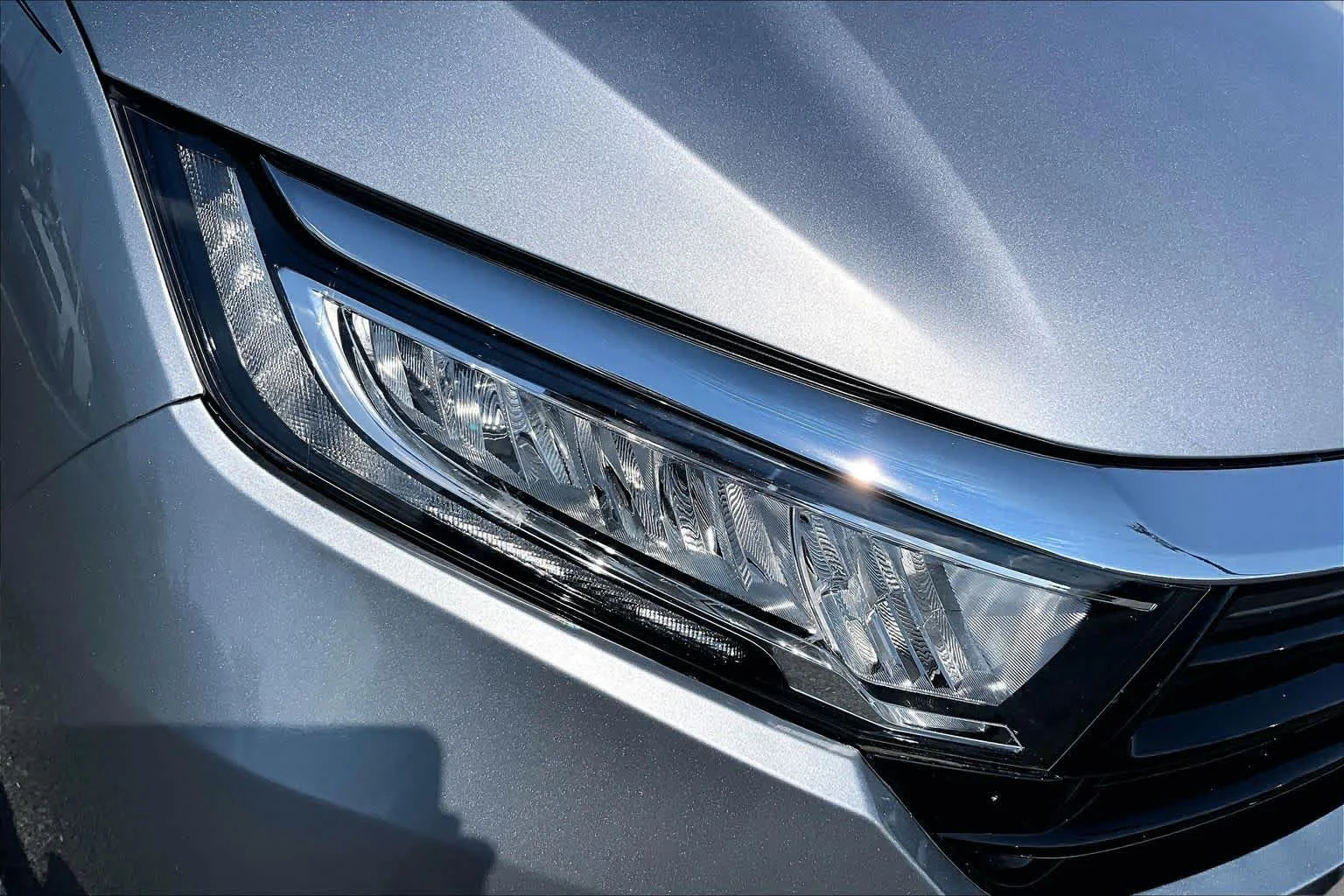 Used 2023 Lunar Silver Metallic Honda EX-L image 28