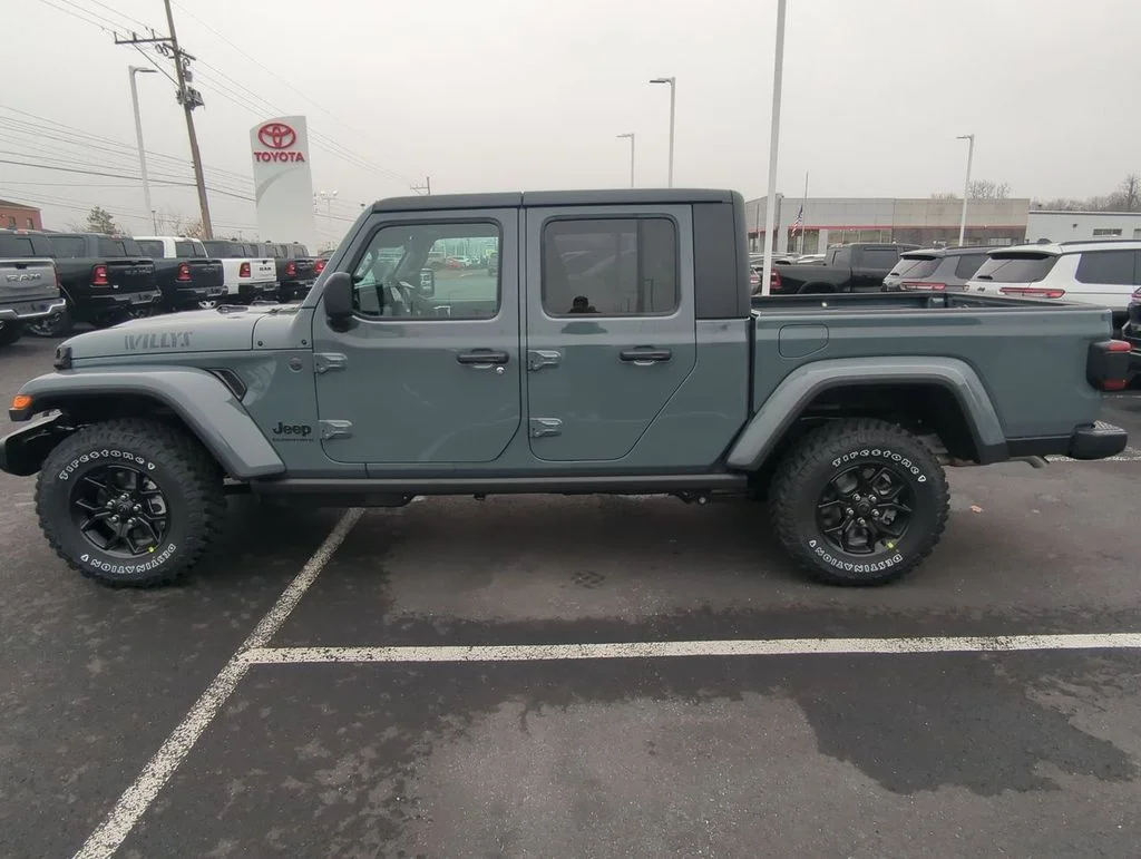 2026 Jeep Gladiator Willys - Photo 5