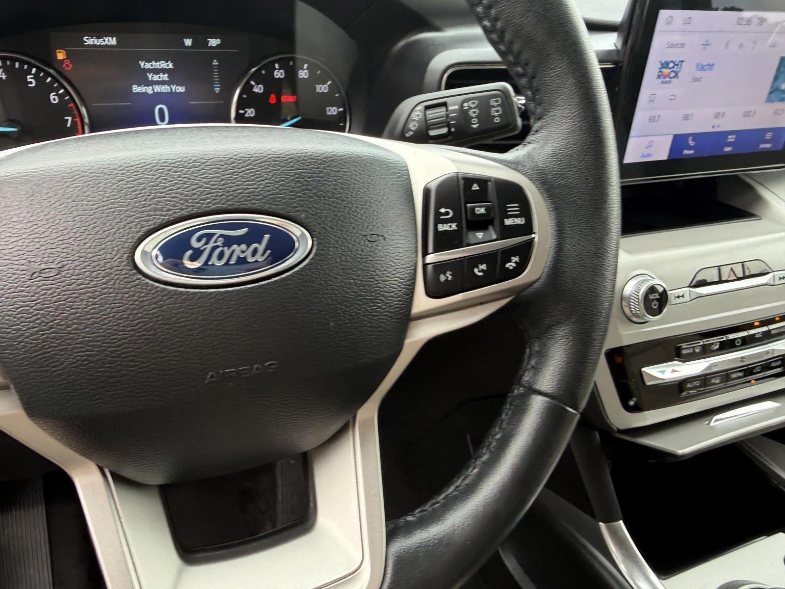 Used 2024 Agate Black Ford XLT image 20
