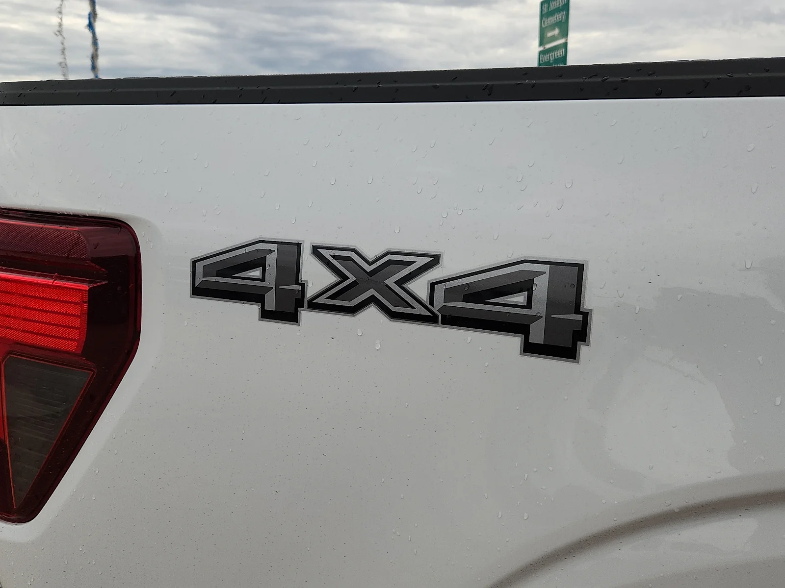 New 2026 Oxford White Ford STX image 11
