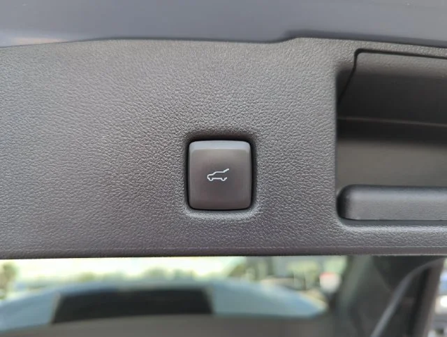 Used 2024 Blue Ford Active image 21