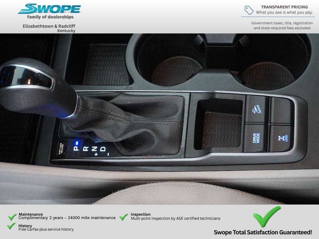 Used 2016 Ash Black Hyundai SE image 23