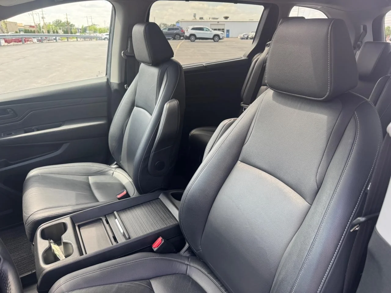 2024 Honda Odyssey EX-L - Photo 20