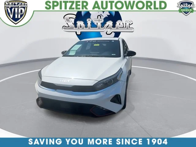 Certified Used 2023 Snow White Pearl Kia GT-Line image 3