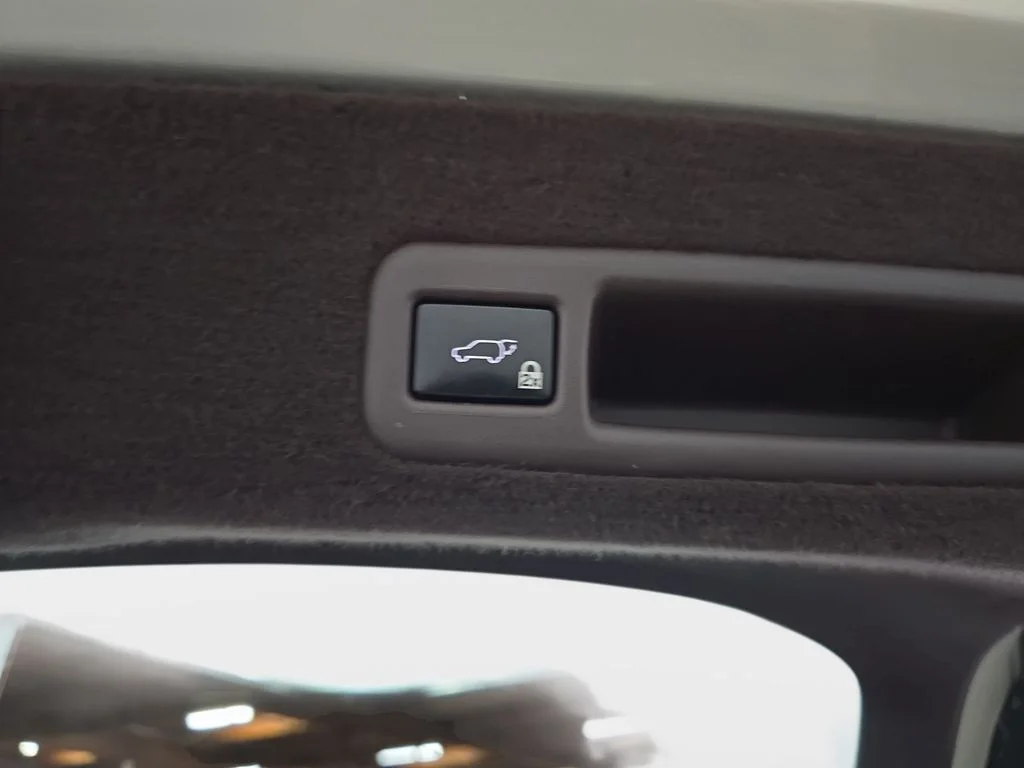 Used 2017 Beige Lexus 350 image 16